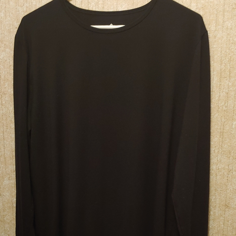 Free Country Black Long Sleeved Womens Top. Size XL NWOT.